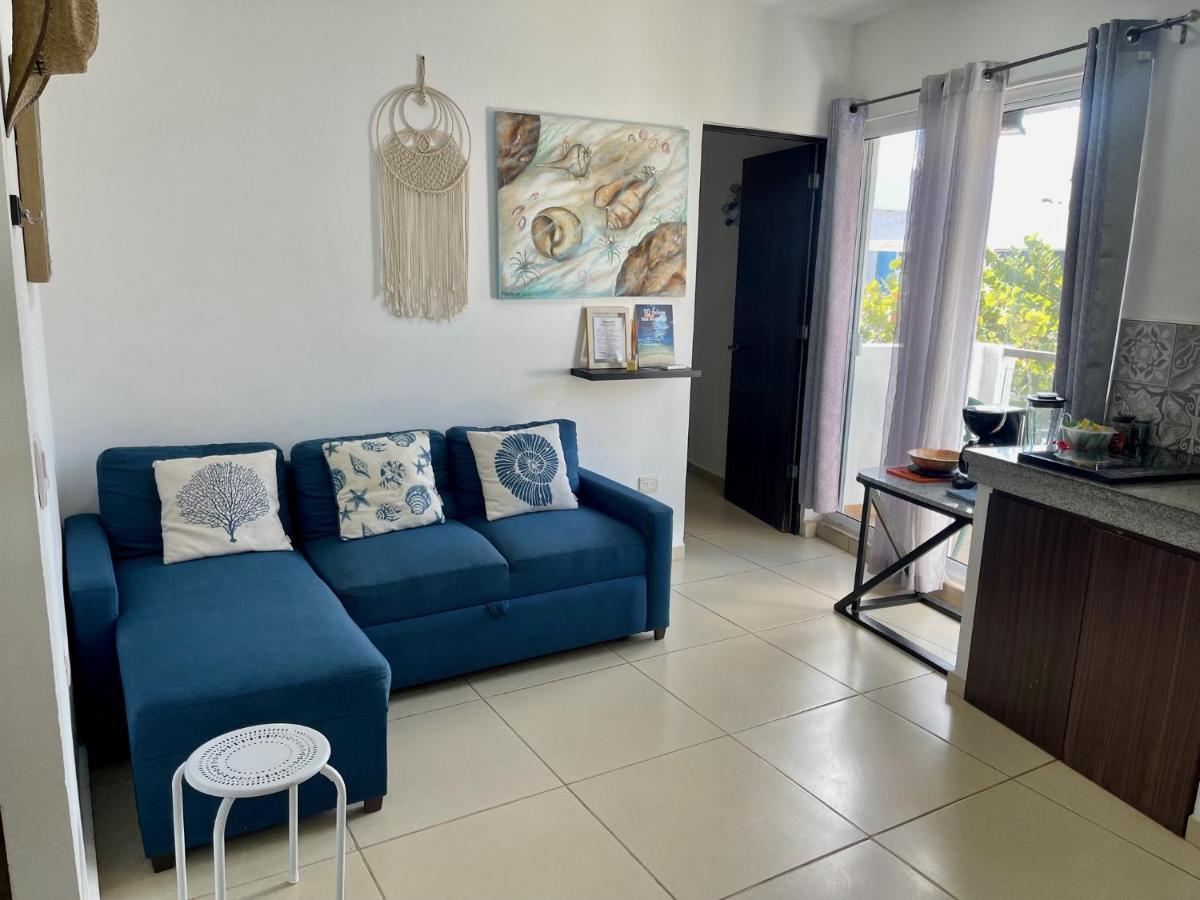 Mar Azul - Isla Mujeres Apartment Bagian luar foto